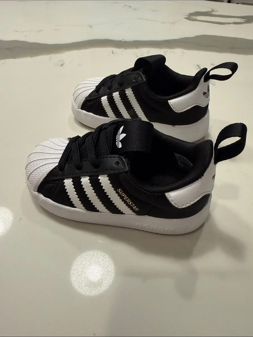 adidas Kids Superstar Sneakers - Black and White - 6 Toddler